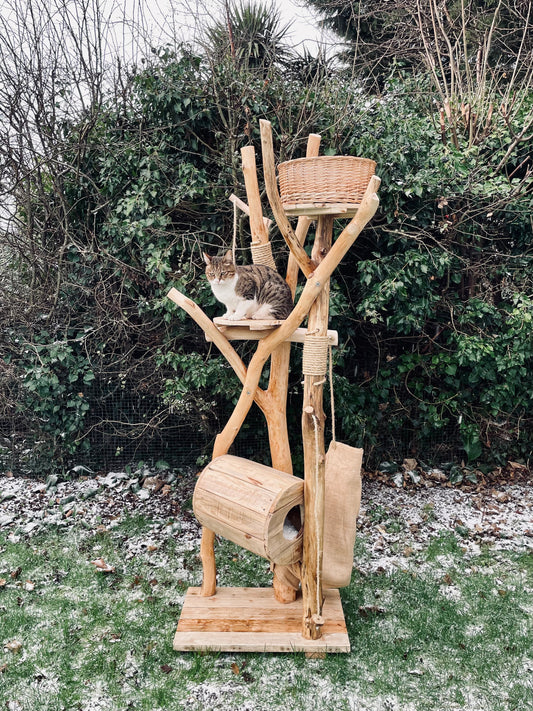 Incey & Wincey’s Wonky Wood Tower